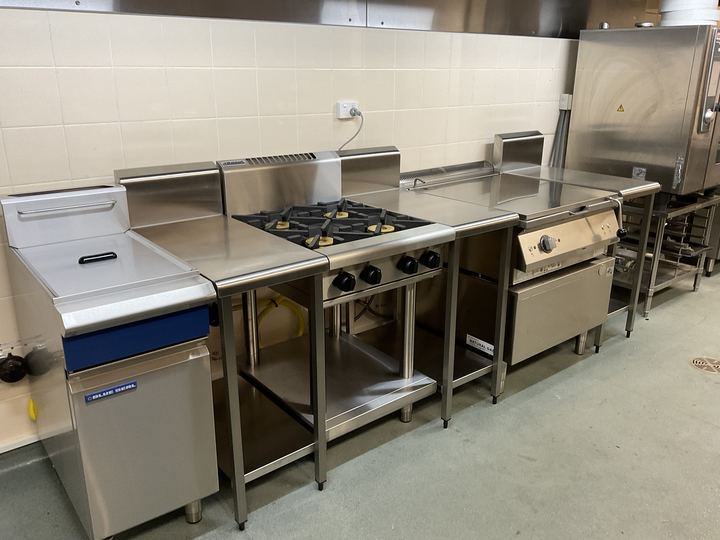 Blue Seal fryer, Waldorf cooktop and tilting pan